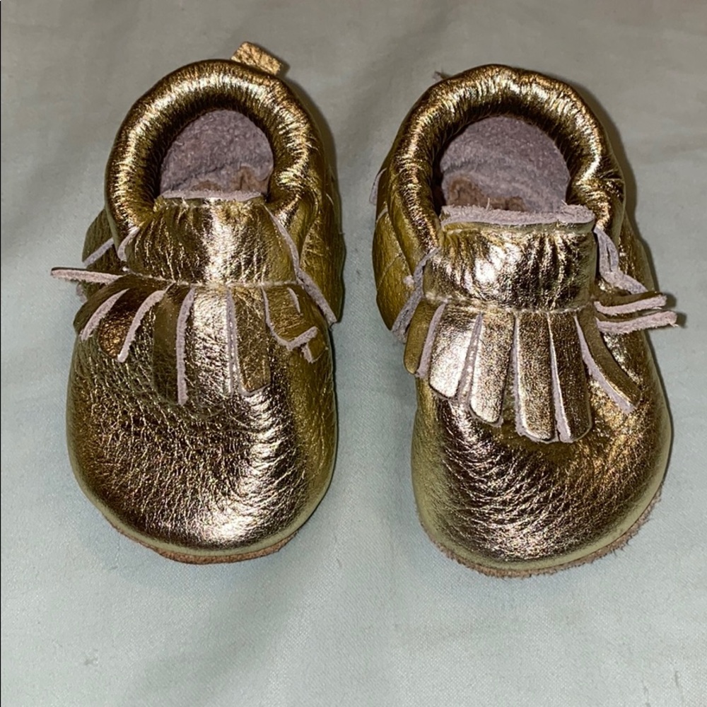 Bird Rock Baby size 2 Gold Moccasins